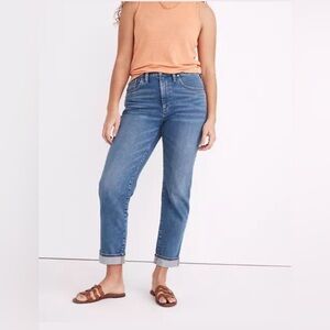 Eddie Bauer High-Rise Boyfriend Jeans Women’s 8 Relaxed Fit Cuffed Denim